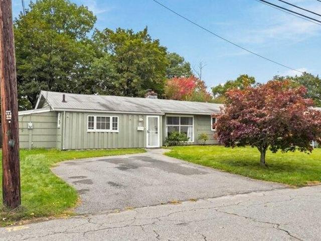 House for sale in Saxonville, Framingham