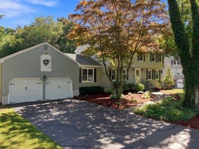 House for sale in Framingham, Middlesex County