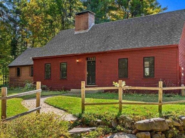 House for sale in Francestown, Hillsborough County