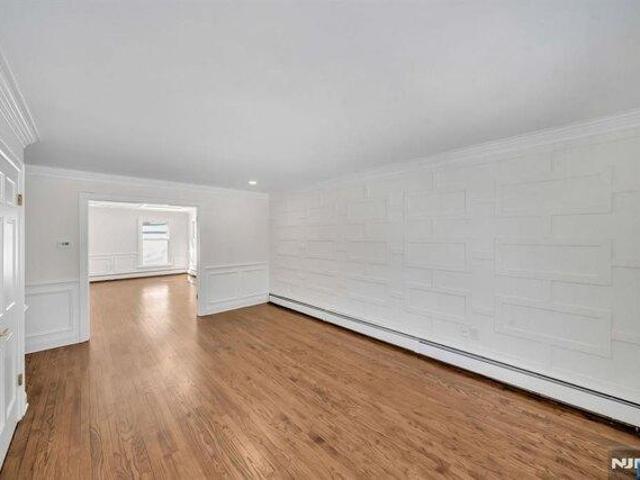 House for sale in Franklin Lakes, New Jersey