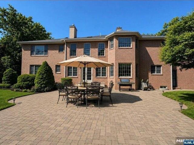 House for sale in Franklin Lakes, New Jersey
