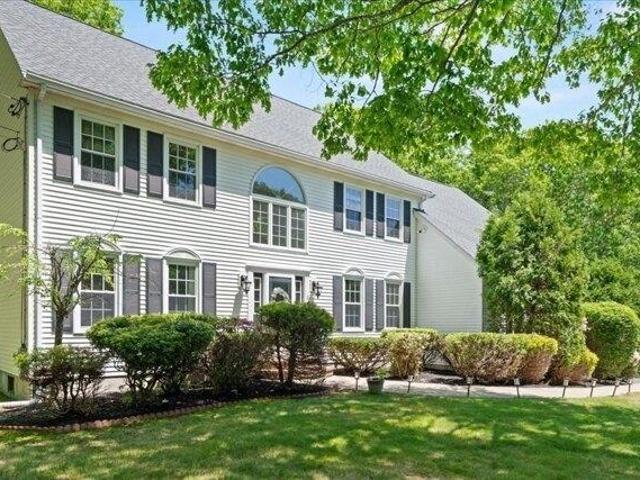 House for sale in Franklin, Massachusetts
