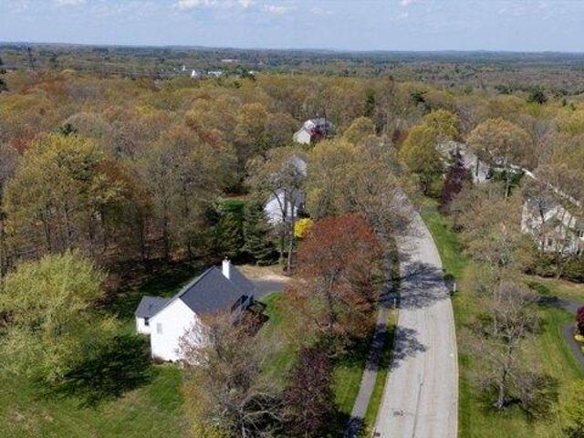 House for sale in Franklin, Massachusetts