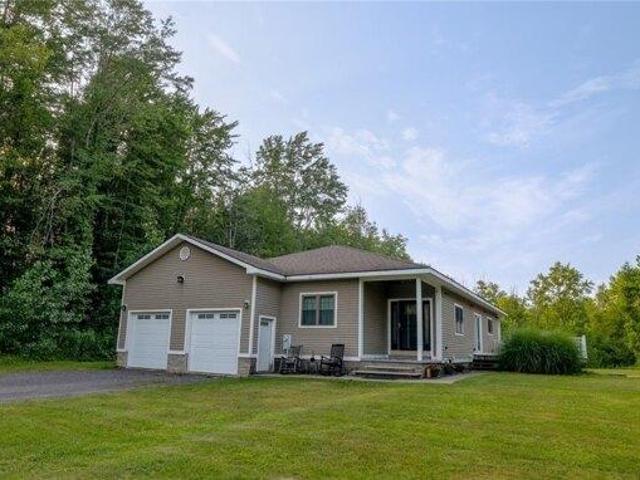 House for sale in Volney, New York
