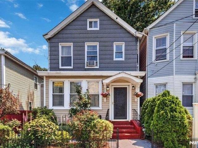 House for sale in Garfield, New Jersey