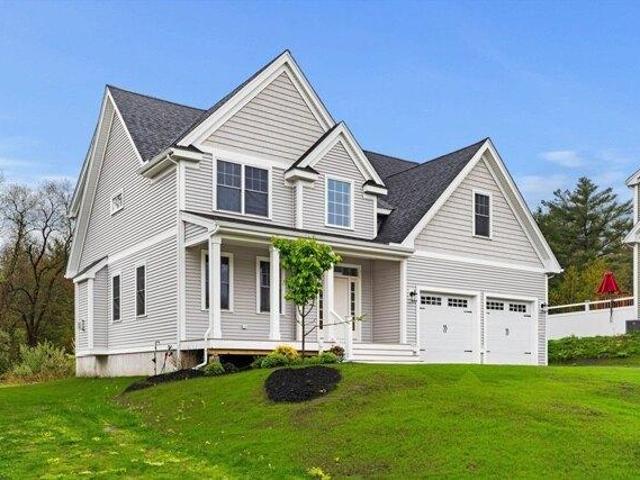 House for sale in Byfield, Massachusetts