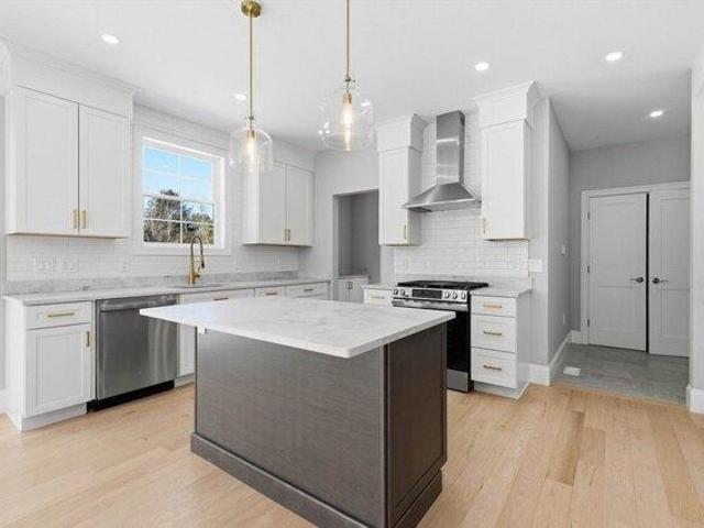 House for sale in Byfield, Massachusetts
