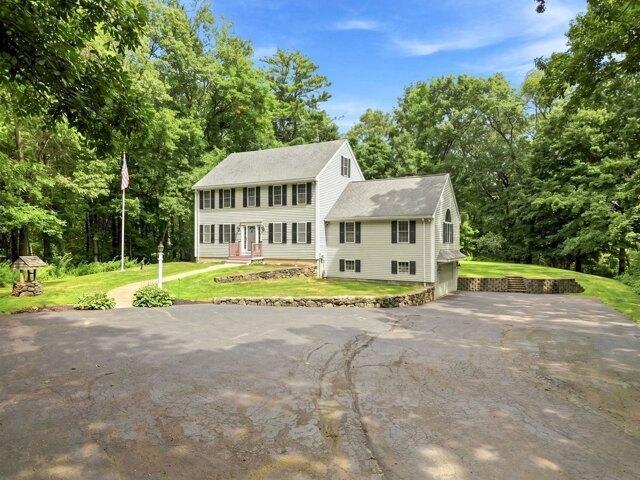 House for sale in Georgetown, Massachusetts