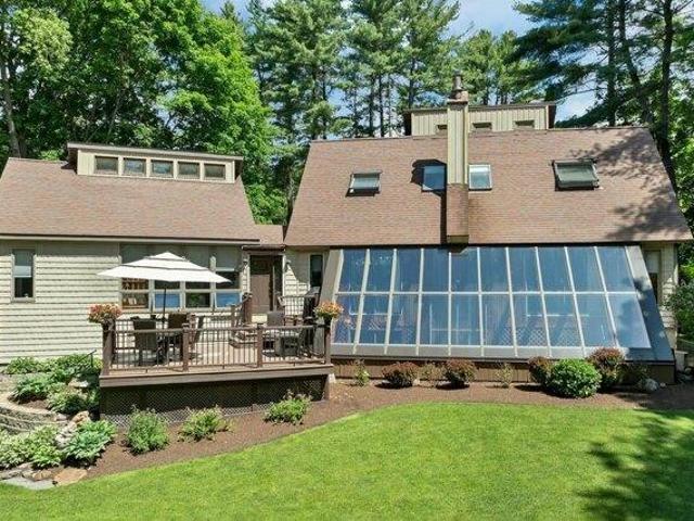 House for sale in New Hampshire
