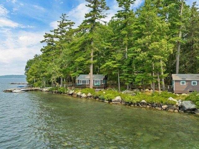 House for sale in New Hampshire