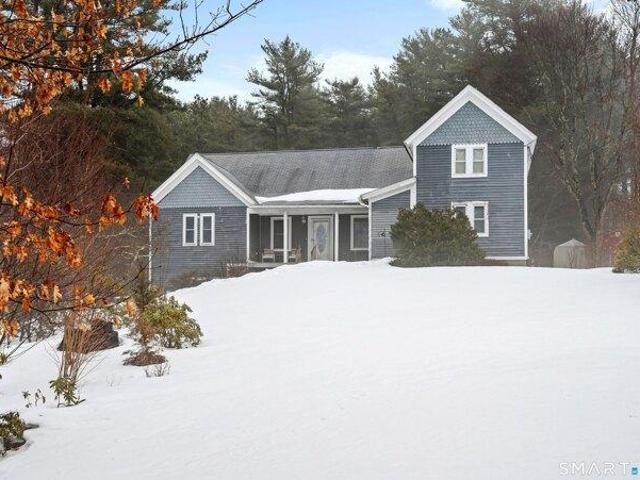 House for sale in Glastonbury, Connecticut