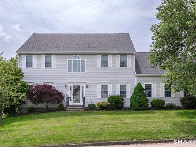 House for sale in Glastonbury, Connecticut