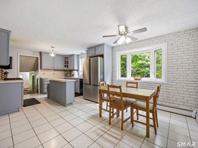 House for sale in Glastonbury, Connecticut