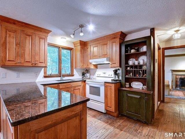 House for sale in Glastonbury, Connecticut