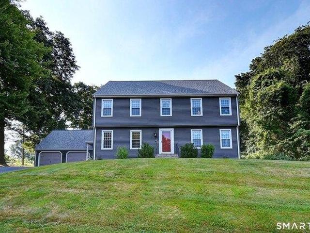 House for sale in Glastonbury, Connecticut