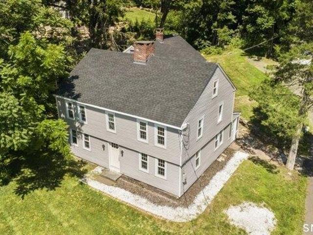 House for sale in Glastonbury, Connecticut