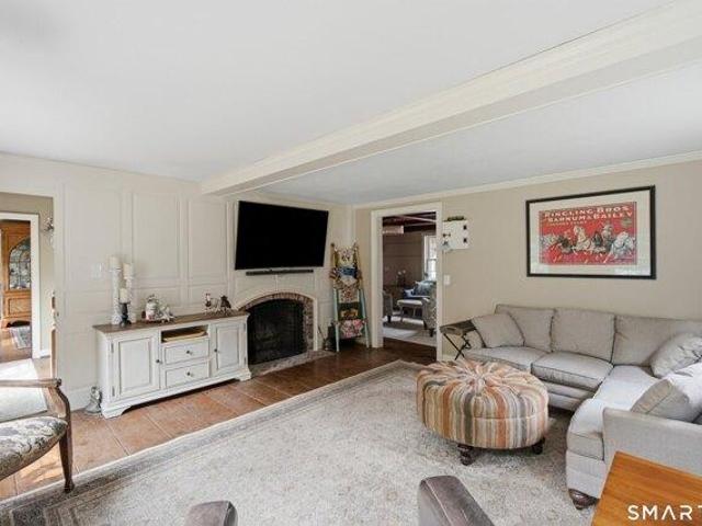 House for sale in Glastonbury, Connecticut