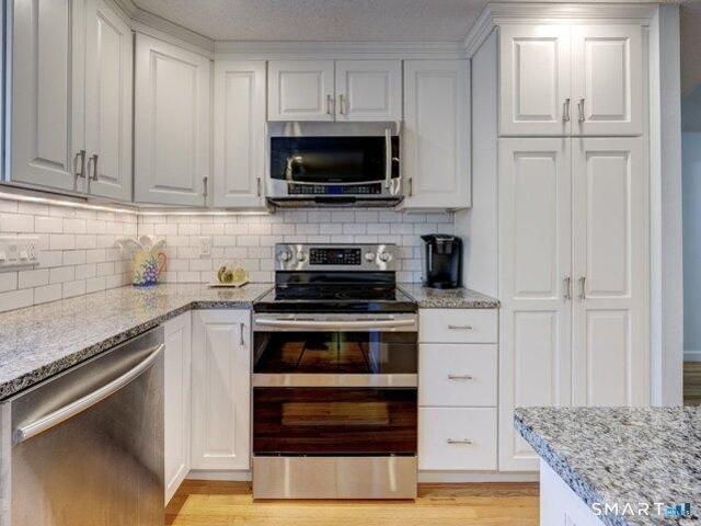 House for sale in Glastonbury, Connecticut