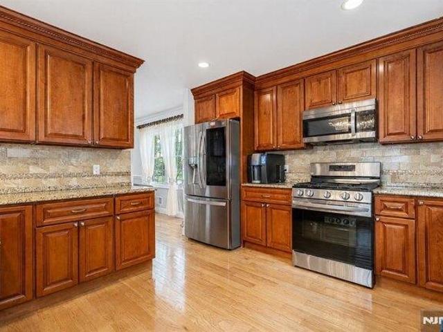 House for sale in Bloomfield, New Jersey