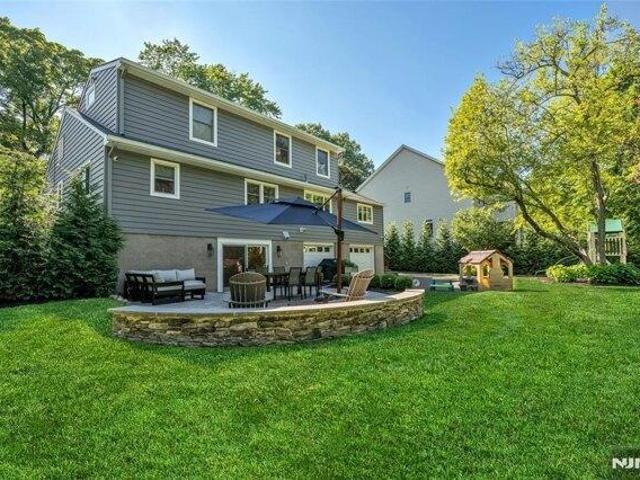 House for sale in Glen Rock, New Jersey