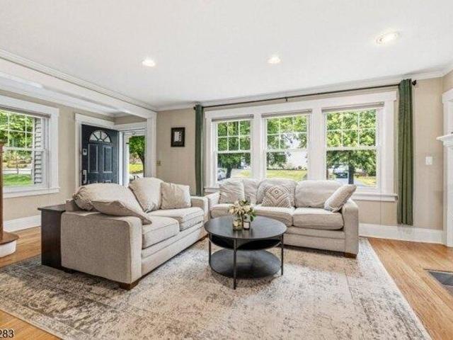 House for sale in Glen Rock, New Jersey