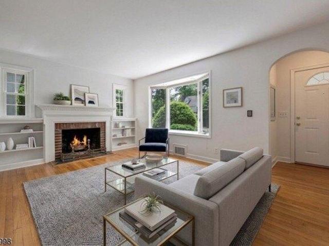 House for sale in Glen Rock, New Jersey
