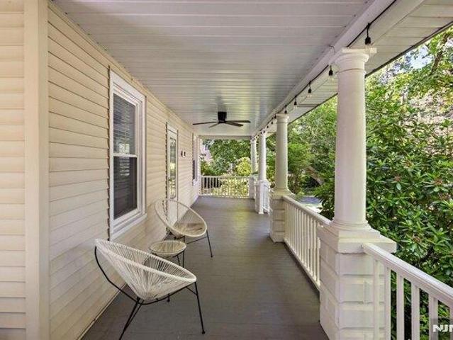 House for sale in Glen Rock, New Jersey