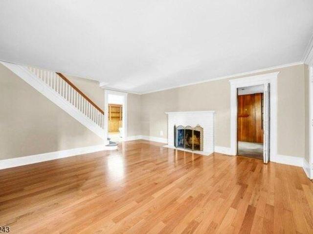 House for sale in Glen Rock, New Jersey