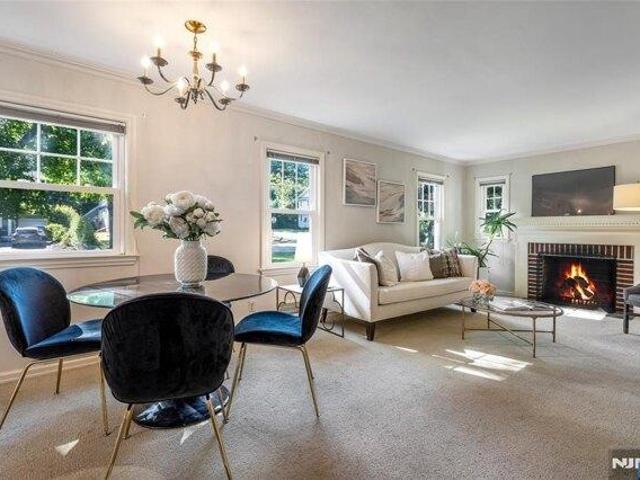 House for sale in Glen Rock, New Jersey