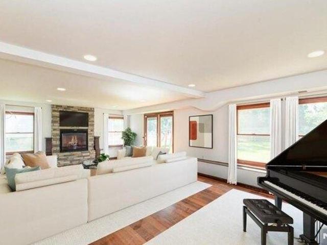 House for sale in Glen Rock, New Jersey