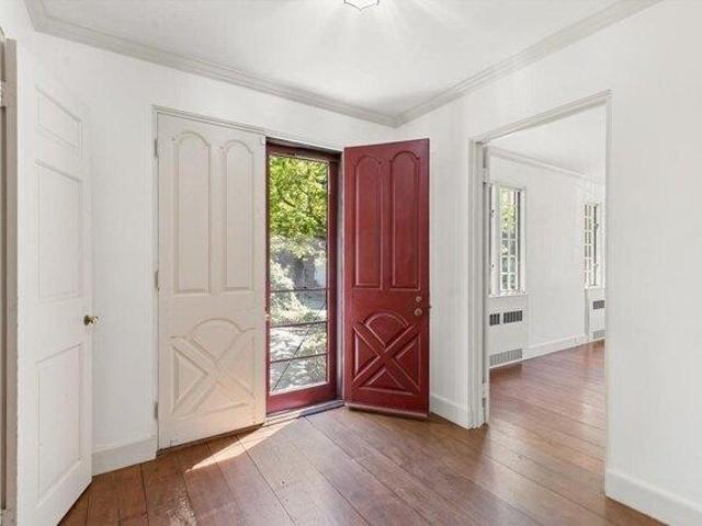 House for sale in Freshwater Cove Village, Gloucester