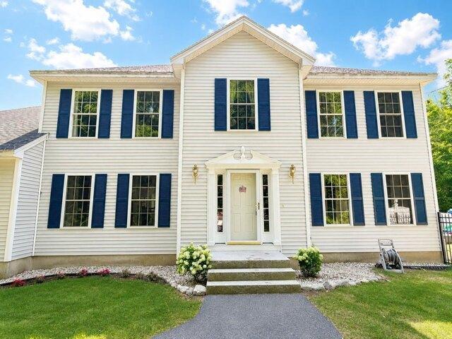 House for sale in New Hampshire