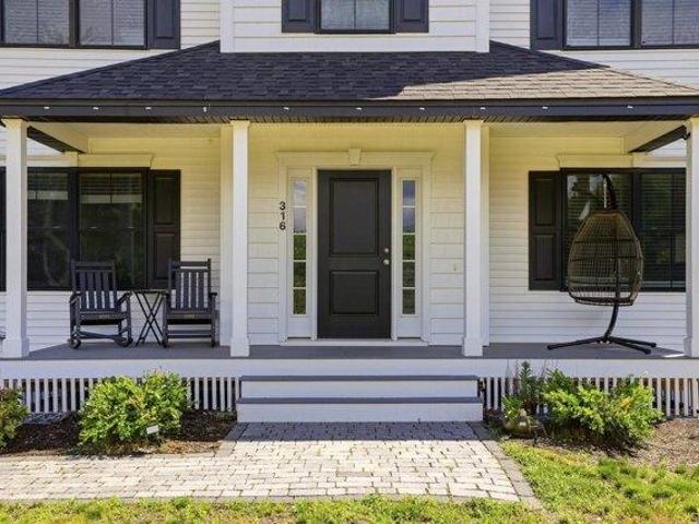 House for sale in Goffstown, Hillsborough County