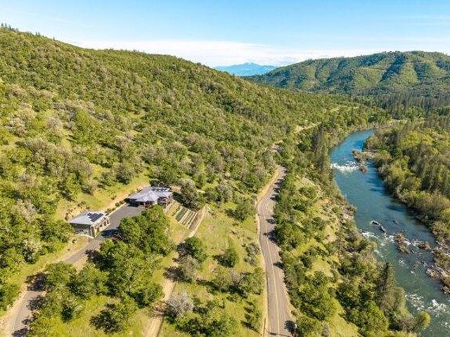House for sale in Gold Hill
