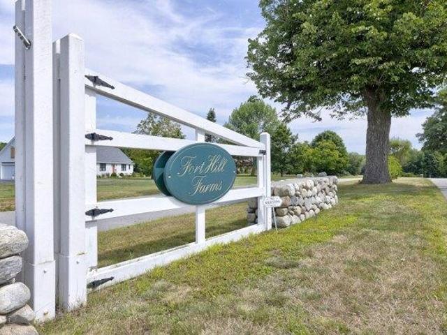 House for sale in Gorham, Maine