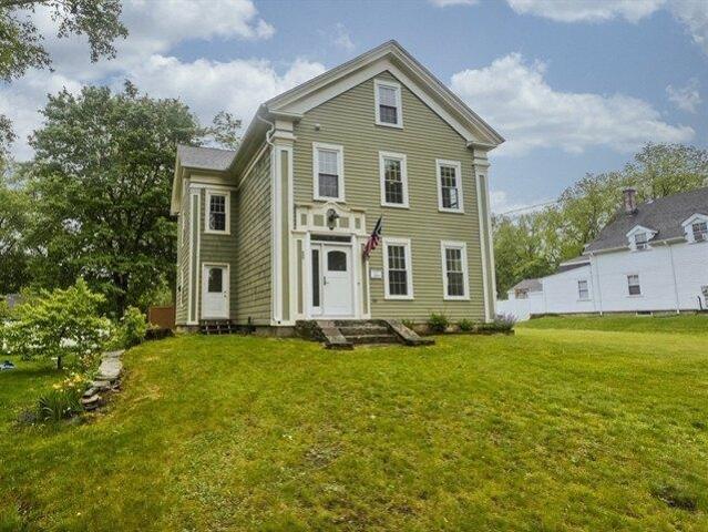 House for sale in Grafton, Massachusetts