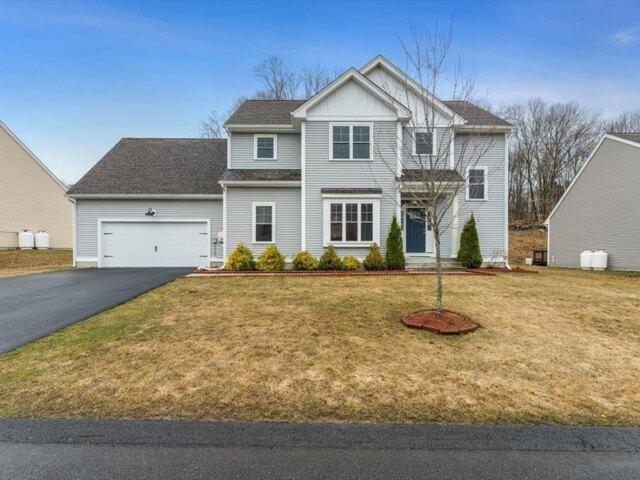 House for sale in Grafton, Massachusetts