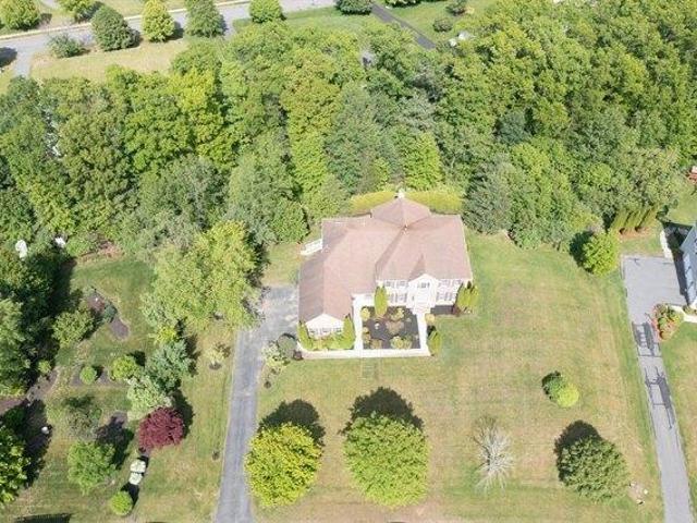 House for sale in Grafton, Massachusetts