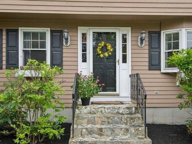House for sale in Grafton, Massachusetts