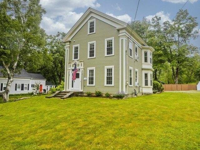 House for sale in Grafton, Massachusetts