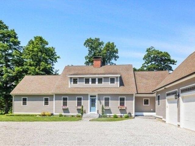 House for sale in Grafton, Massachusetts