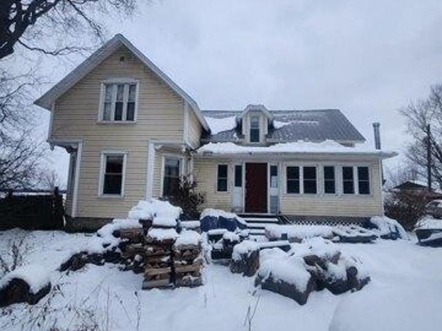 House for sale in Grand Isle, Grand Isle County