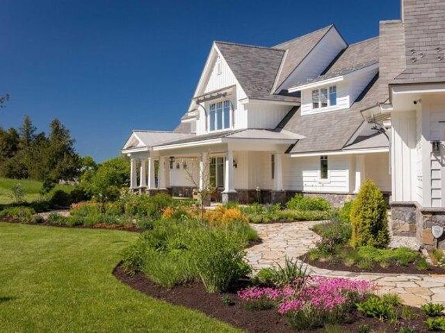 House for sale in Grand Isle, Grand Isle County