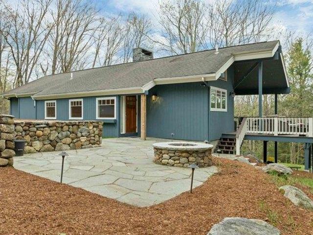 House for sale in New Hampshire