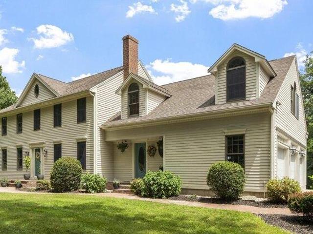House for sale in New Hampshire