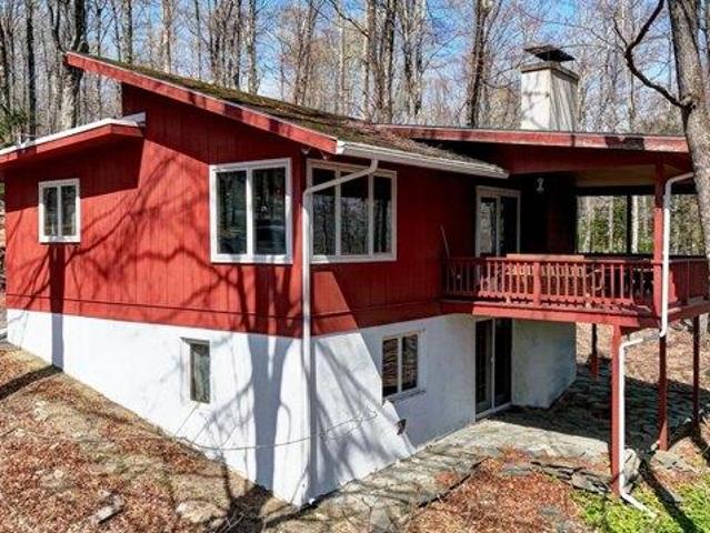 House for sale in Greentown, Pennsylvania