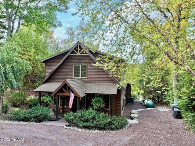 House for sale in Greentown, Pennsylvania