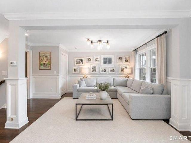 House for sale in Mianus, Greenwich