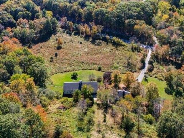 House for sale in Four Corners, Groton