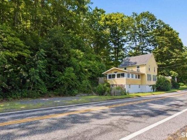 House for sale in North Guilford, Guilford